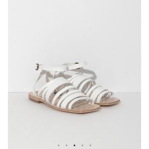 Mari Giudicelli white strappy sandals 37
